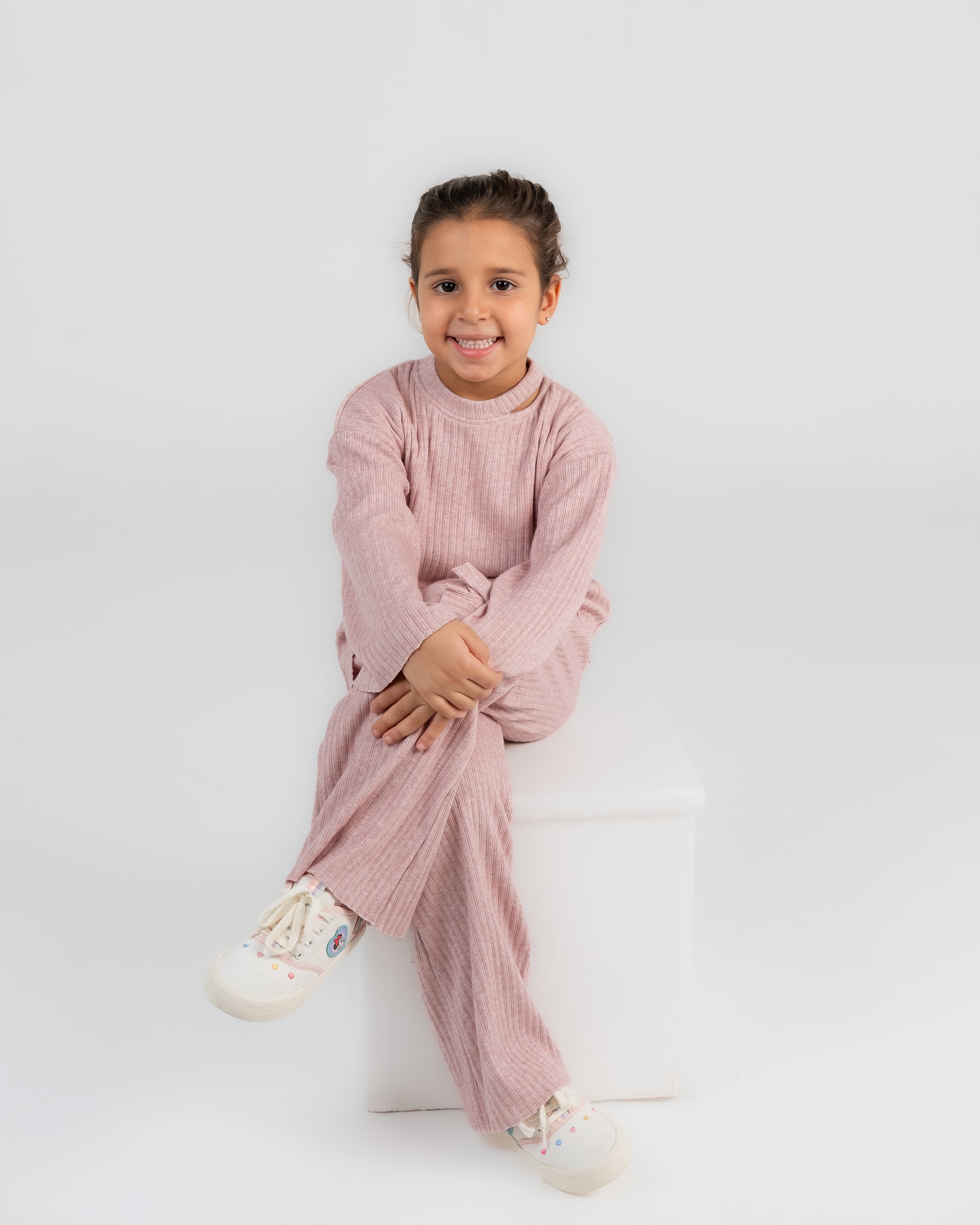 "Knit Shimmery Cut-Out Set" - HOPI